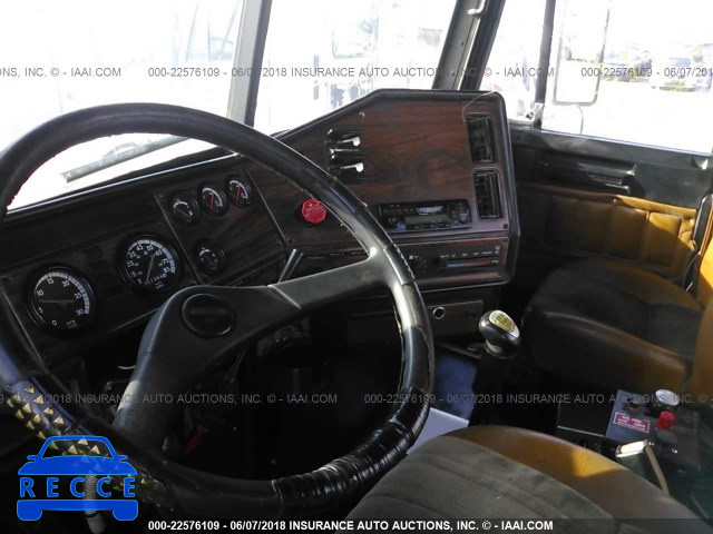2001 FREIGHTLINER FLD FLD112 1FUJACAS11LJ62151 image 4