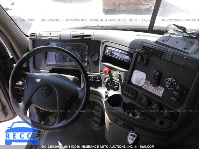 2010 FREIGHTLINER CASCADIA 125 1FUJGLDR0ASAP5647 image 4