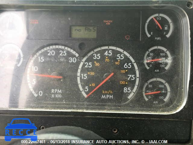 2003 FREIGHTLINER MEDIUM CONVENTIONAL FL70 1FUBBTBV93HK80402 image 5