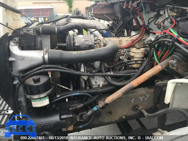 2003 FREIGHTLINER MEDIUM CONVENTIONAL FL70 1FUBBTBV93HK80402 image 8