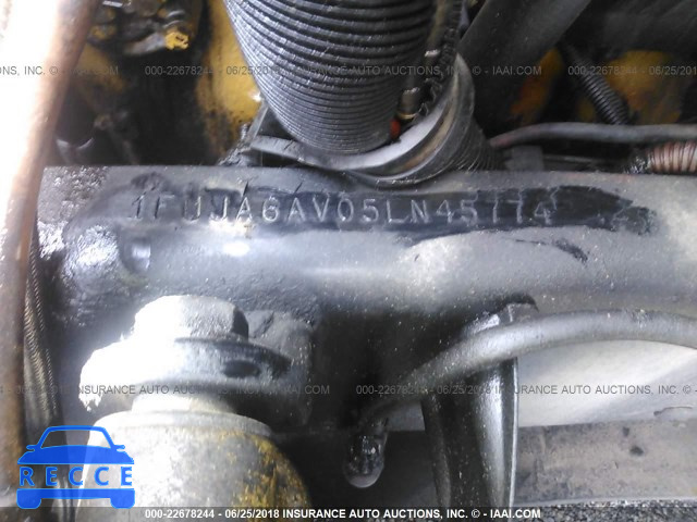 2005 FREIGHTLINER COLUMBIA COLUMBIA 1FUJA6AV05LN45774 image 9
