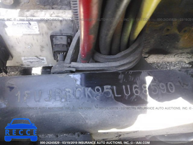 2005 FREIGHTLINER ST120 ST120 1FUJBBCK95LU68590 image 8