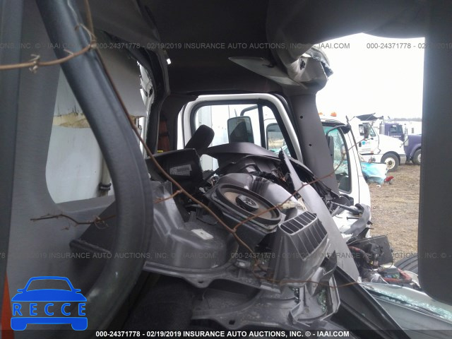 2011 FREIGHTLINER M2 106 MEDIUM DUTY 1FVACXDT5BDBD8379 image 3