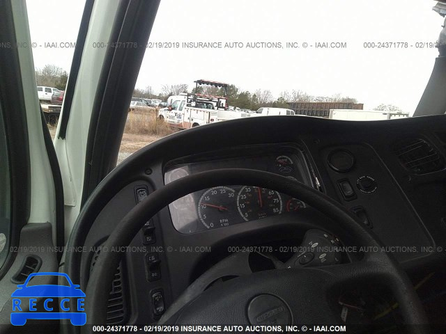 2011 FREIGHTLINER M2 106 MEDIUM DUTY 1FVACXDT5BDBD8379 image 4