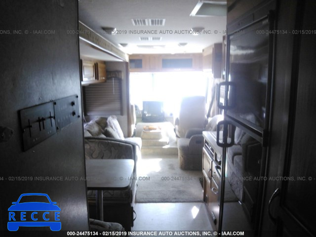 2004 WORKHORSE CUSTOM CHASSIS MOTORHOME CHASSIS P3500 5B4LP57G243377156 image 4