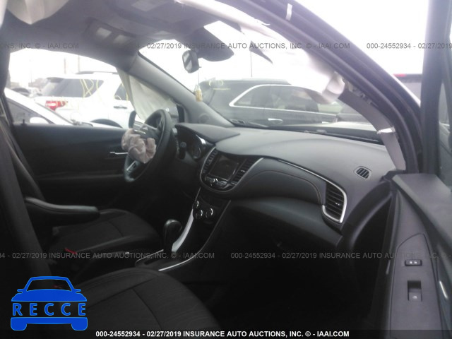 2019 CHEVROLET TRAX 1LT 3GNCJLSB9KL178061 Bild 3