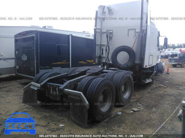 2005 FREIGHTLINER ST120 ST120 1FUJBBCKX5LU81185 image 3