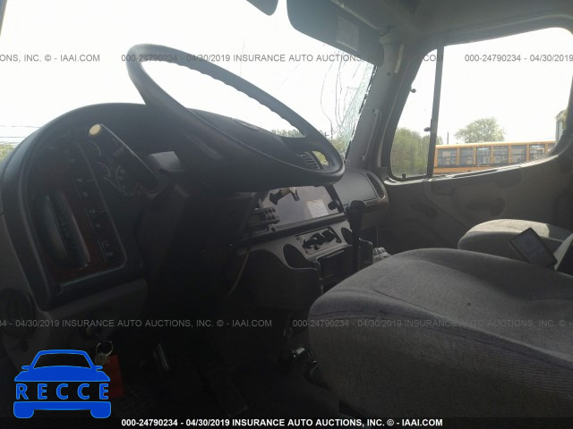 2011 FREIGHTLINER M2 106 MEDIUM DUTY 1FVACWBS1BDAV1992 image 4