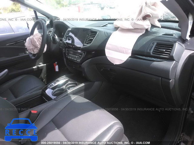 2019 HONDA PILOT TOURING 5FNYF6H65KB003171 image 4