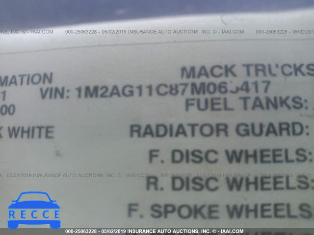 2007 MACK 700 CV700 1M2AG11C87M065417 image 8