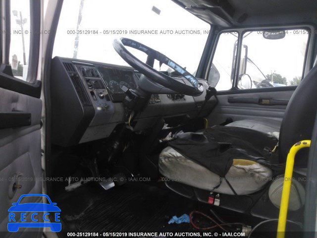 2002 FREIGHTLINER FL70 1FVABSAK42HK03704 image 3