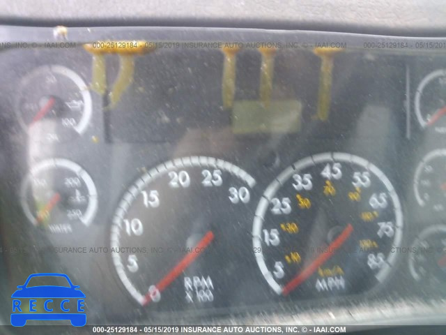 2002 FREIGHTLINER FL70 1FVABSAK42HK03704 image 4