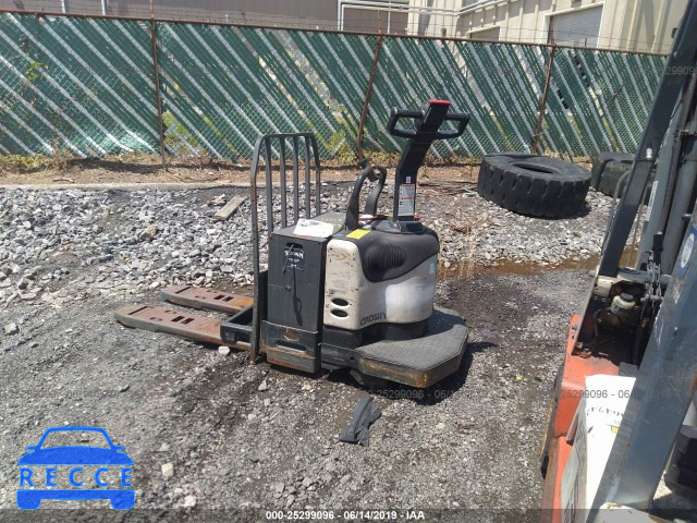 2007 CROWN RIDER PALLET TRUCK 0000000006A244890 Bild 2