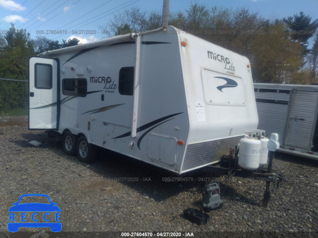 2015 FLAGSTAFF CAMPER 4X4TFLW26FD401568 image 0