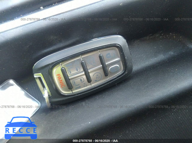 2020 CHRYSLER VOYAGER 2C4RC1DG8LR157619 image 10