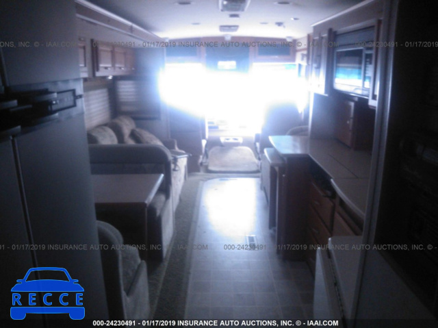 2006 WORKHORSE CUSTOM CHASSIS MOTORHOME CHASSIS W22 5B4MP67G263413201 image 7