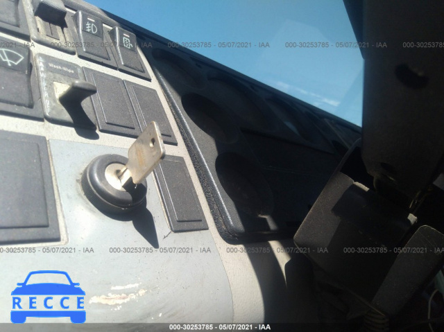1997 FREIGHTLINER FL70 FL70 1FV6HLAC9VH684153 Bild 10