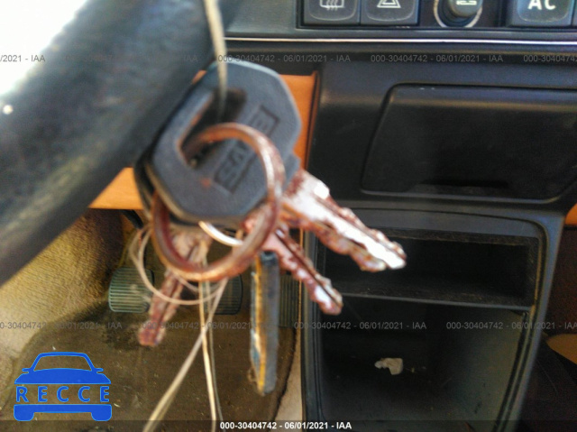 1984 SAAB 900 S YS3AH35J3E2005083 image 10