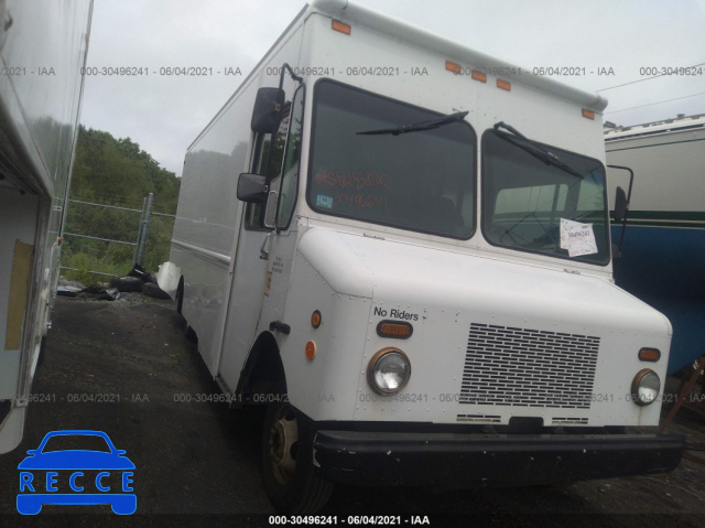 2005 WORKHORSE CUSTOM CHASSIS FORWARD CONTROL CHASSIS P4500 5B4HP42V953409656 image 0