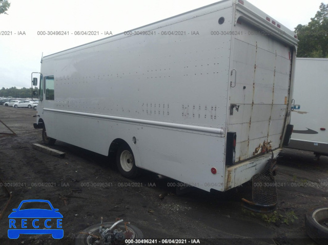 2005 WORKHORSE CUSTOM CHASSIS FORWARD CONTROL CHASSIS P4500 5B4HP42V953409656 image 2