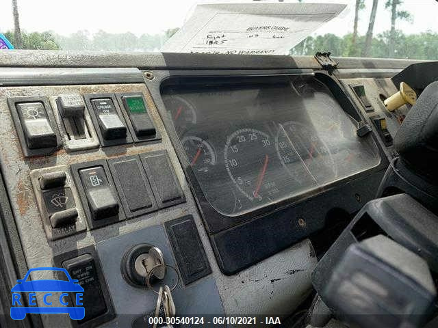 2003 FREIGHTLINER MEDIUM CONVENTIONAL FL106 1FVABZB833HJ21606 image 5