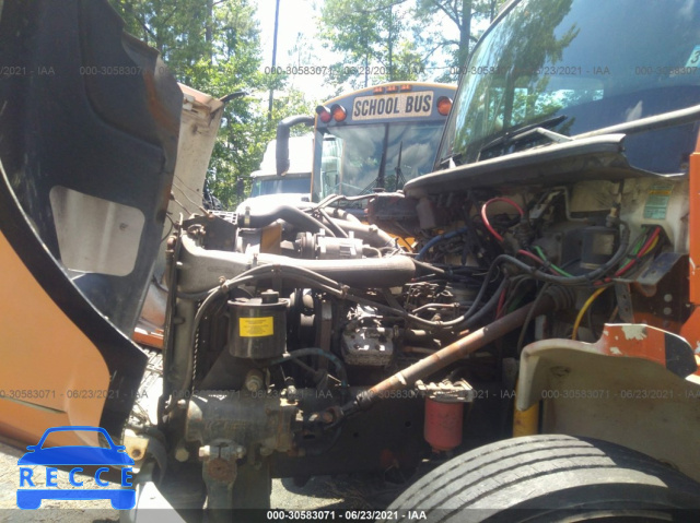 2000 FREIGHTLINER MEDIUM CONVENTIONAL FL70 1FV6HFBA1YHG53274 image 9