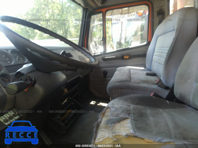 2000 FREIGHTLINER MEDIUM CONVENTIONAL FL70 1FV6HFBA1YHG53274 image 4