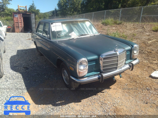 1971 MERCEDES 220D  11511012153812 Bild 0