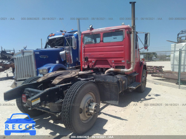 1999 FREIGHTLINER MEDIUM CONVENTIONAL FL70 1FUWHJBB4XHF71330 зображення 3