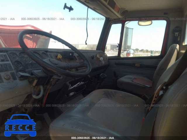 1999 FREIGHTLINER MEDIUM CONVENTIONAL FL70 1FUWHJBB4XHF71330 зображення 4