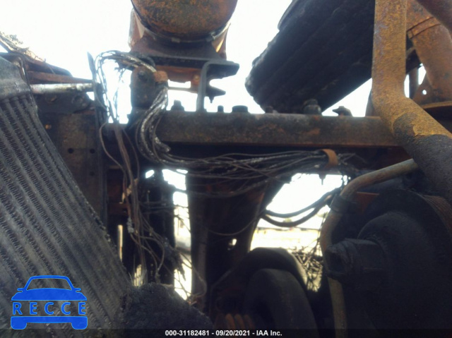 2003 FREIGHTLINER ST120 ST120 1FUJBBCG73LG27778 image 8