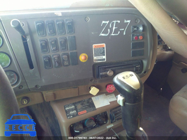 2005 MACK 700 CV700 1M2AG11C95M034514 image 10