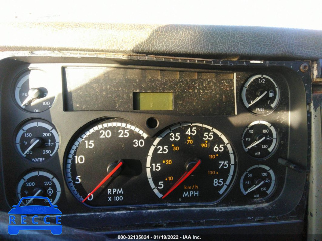 2001 FREIGHTLINER MEDIUM CONVENTIONAL FL70 1FVABTAK21HJ96434 image 5