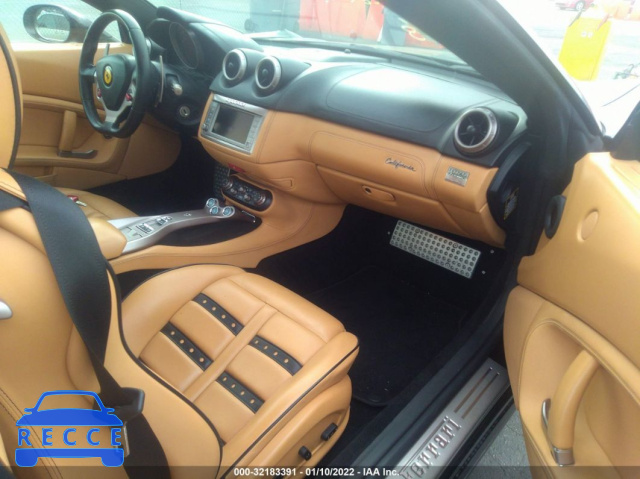 2011 FERRARI CALIFORNIA ZFF65LJA4B0181841 image 4