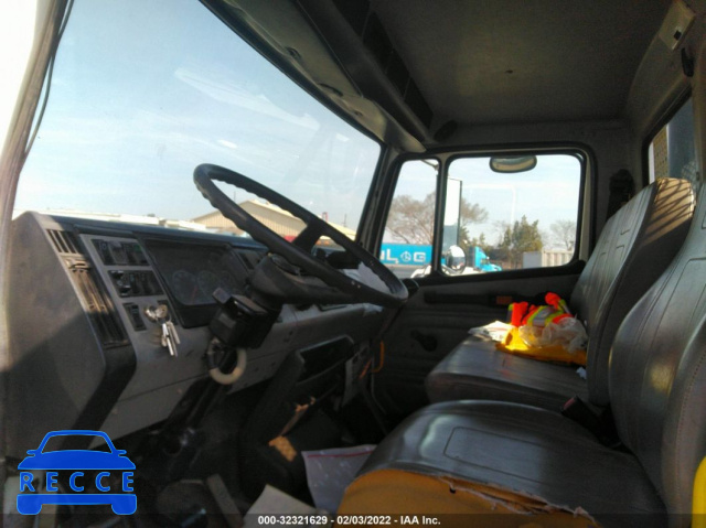 2002 FREIGHTLINER MEDIUM CONVENTIONAL FL70 1FVABTBS42HJ81403 image 4