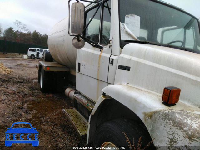 2001 FREIGHTLINER MEDIUM CONVENTIONAL FL70 1FVABTAK11HH95862 image 0