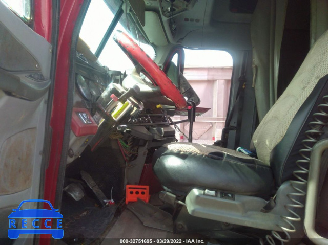 2001 FREIGHTLINER ST120 ST120 1FUJBBCG51PB38947 image 4