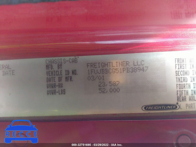 2001 FREIGHTLINER ST120 ST120 1FUJBBCG51PB38947 image 8