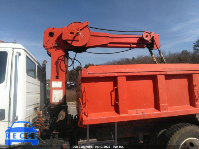 2001 FREIGHTLINER MEDIUM CONVENTIONAL FL70 1FVABUAK11HH95561 image 12