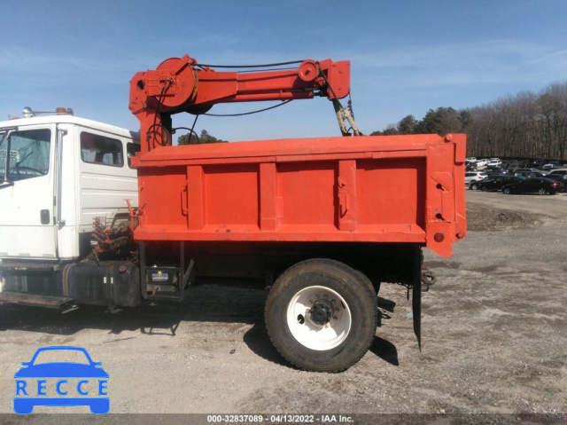 2001 FREIGHTLINER MEDIUM CONVENTIONAL FL70 1FVABUAK11HH95561 image 13
