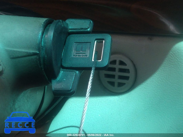 1998 OLDSMOBILE LSS 1G3HY52K4W4803497 image 10