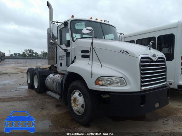 2007 MACK 600 CXN600 1M1AK05Y87N013072 image 0