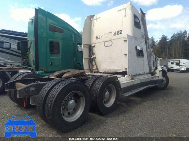 1999 FREIGHTLINER FLD FLD120 1FUYDSEB8XL812738 зображення 3