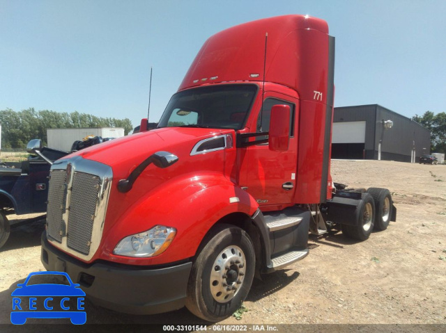 2017 KENWORTH T680 T680 1NKYD39X1HJ135033 image 0