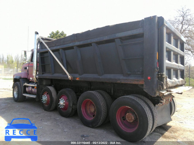 2000 MACK 700 CL700 1M2AD62C5YW010126 image 2