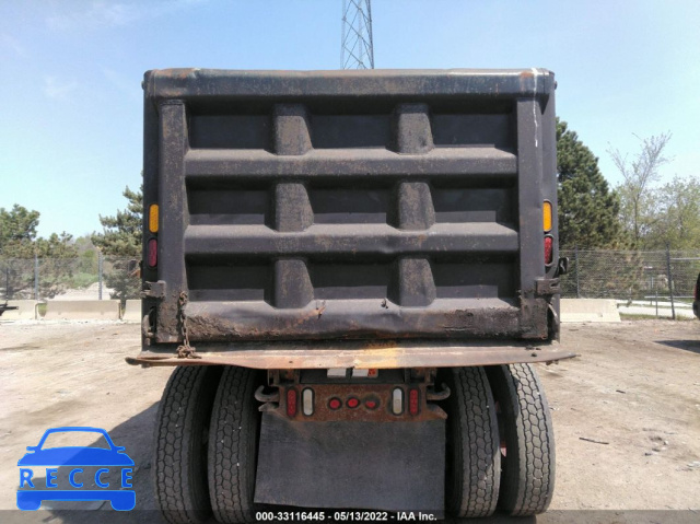 2000 MACK 700 CL700 1M2AD62C5YW010126 image 7