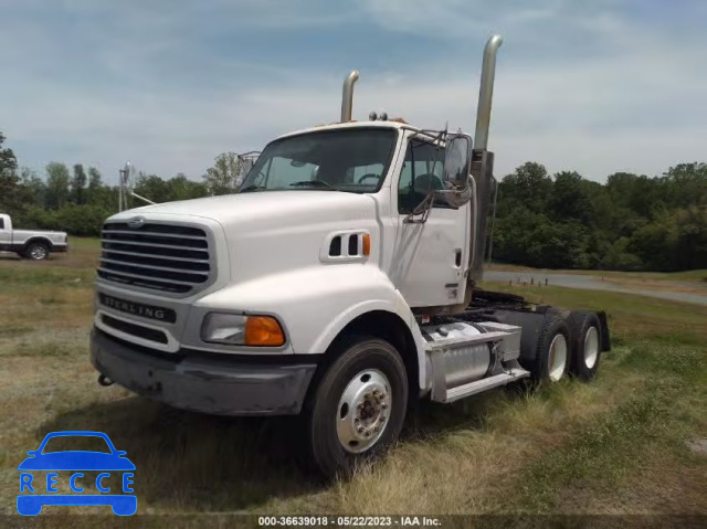 2007 STERLING TRUCK A9500 9500 2FWJA3DE27AX24375 image 0