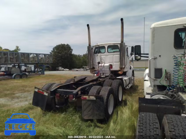 2007 STERLING TRUCK A9500 9500 2FWJA3DE27AX24375 image 2