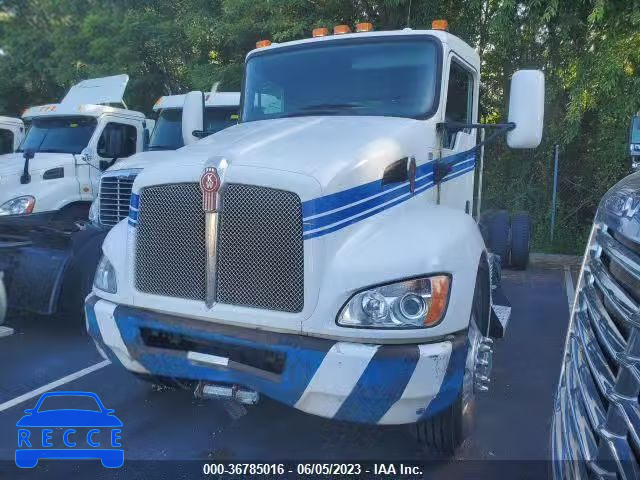 2018 KENWORTH T370 T370 2NKHHM7X3JM217714 Bild 1