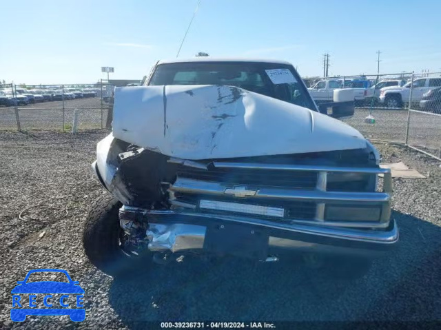 1999 CHEVROLET K3500 1GCHK33J9XF001500 image 11